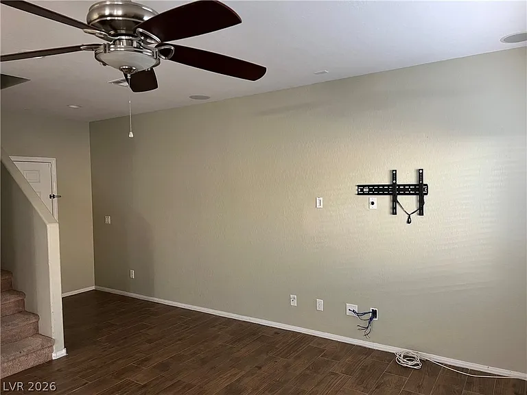 9036 Modern Ct — Photo 22