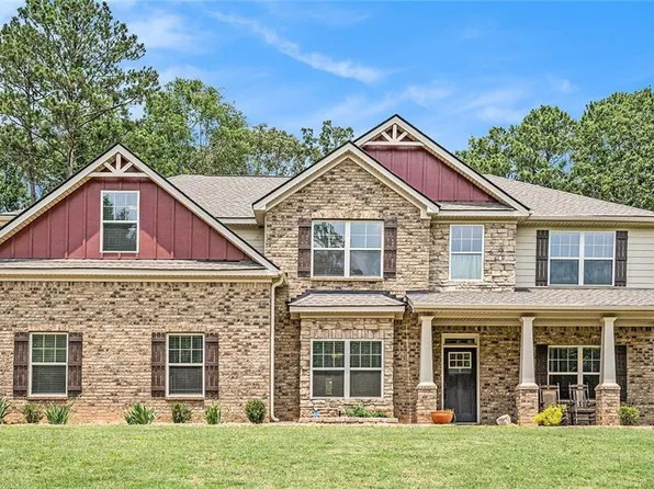 381 Homestead Cir, Forsyth, GA 31029