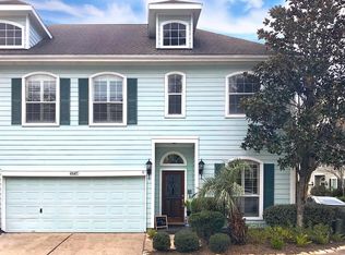 2627 Shady Acres Lndg, Houston, TX 77008