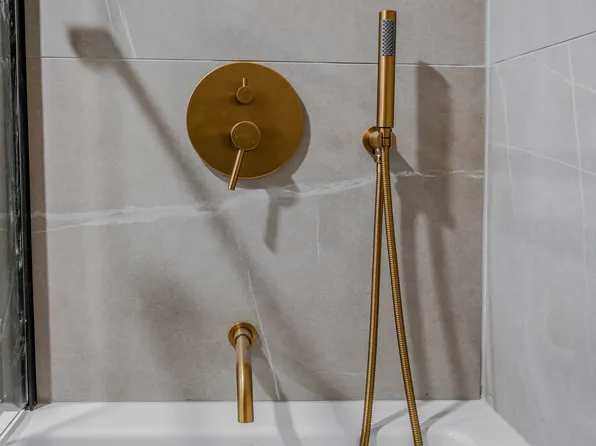 146 West 57th Street image 27 of 35