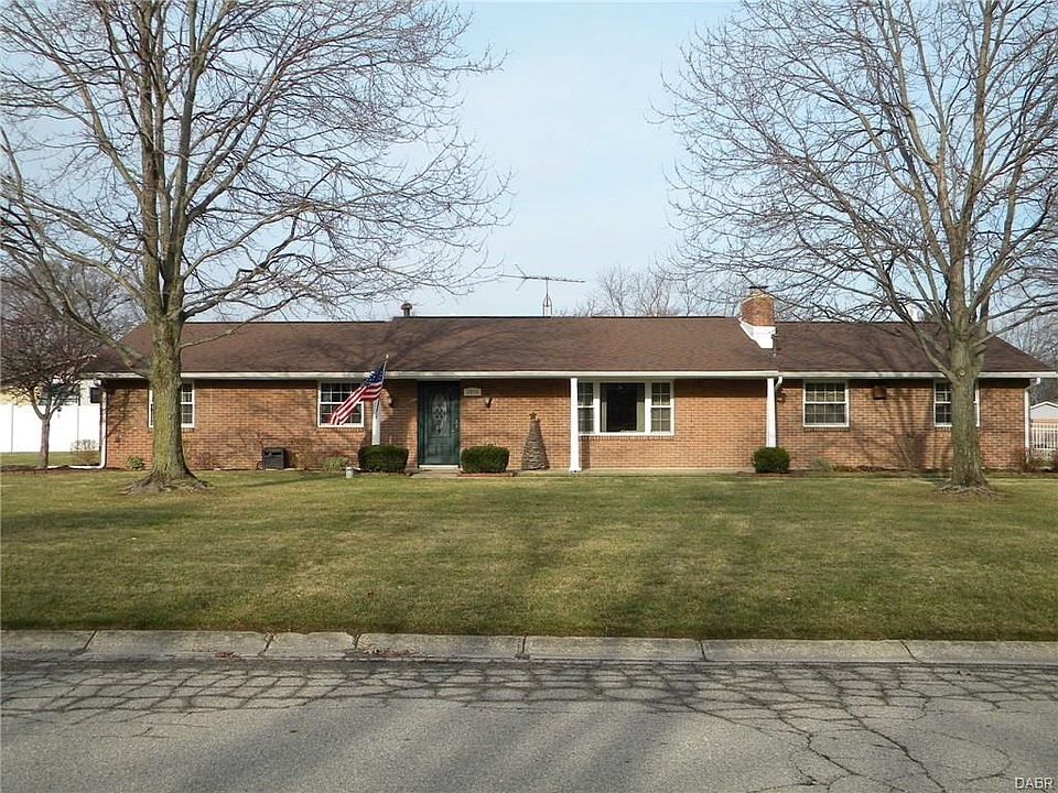1st image of 5870 Silver Dr