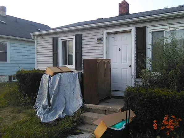 3023 Strong Hts, Flint, MI 48507