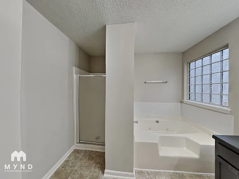 2772 Live Oak Trl — Photo 17