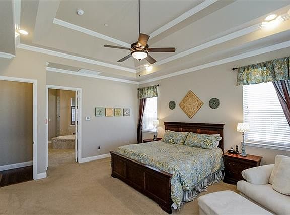 5th image of 2311 Derby Ct