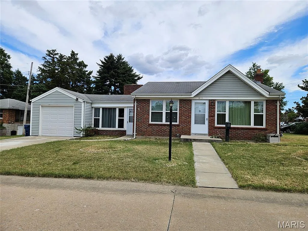 4001 Fawn Cir photo 1