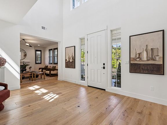 3rd image of 76 Bayharbor Way