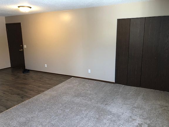 4th image of 242 Basil St #5