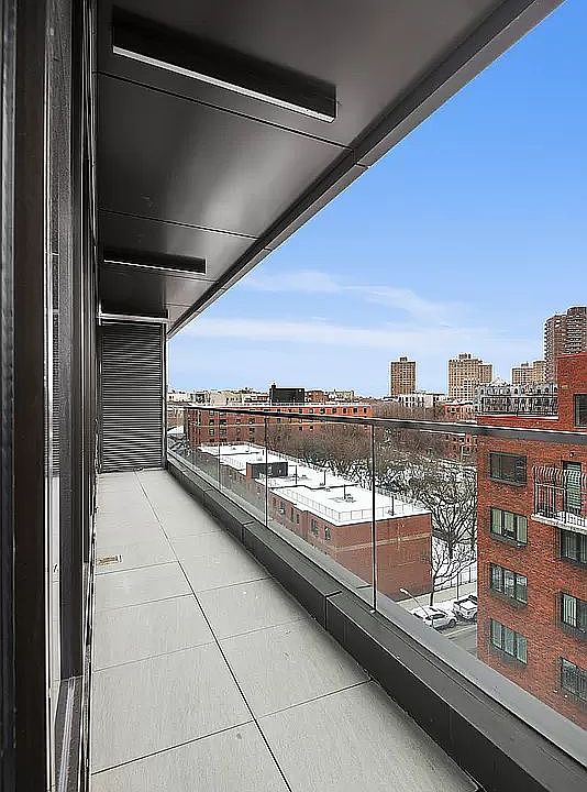 1st image of 429 Kent Ave #834