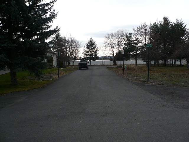 2nd image of 9808 W Springfield Ln