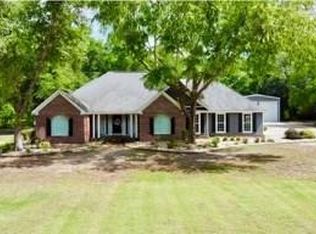 142 Hickory Spring Church Rd, Tifton, GA 31793