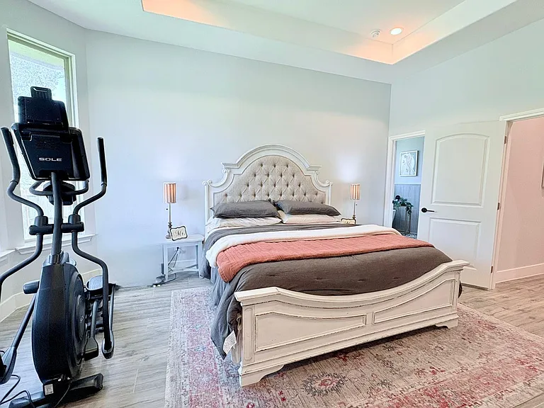 55 Ruskin Dr W — Photo 14