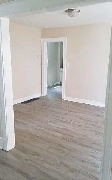 2216 Ontario Ave — Photo 6