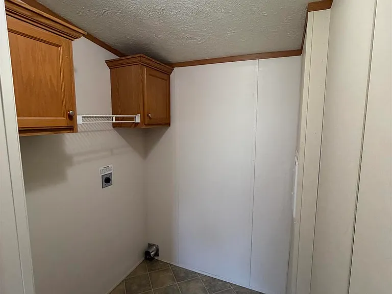 25 Donnelly Dr #38 — Photo 12