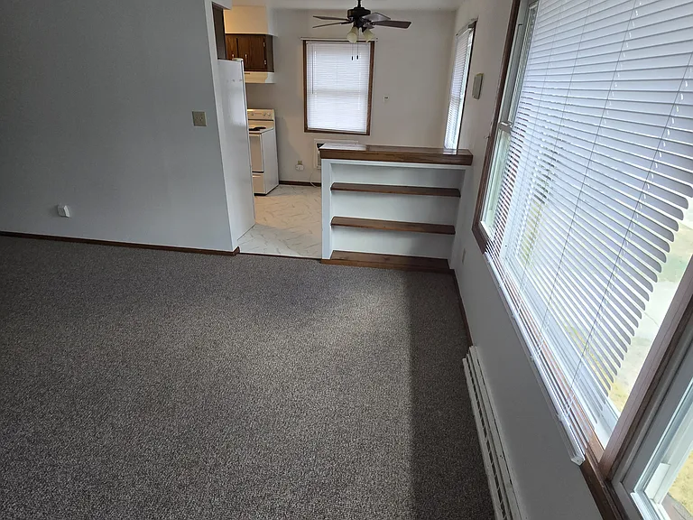 1062 Perry St #4 — Photo 2