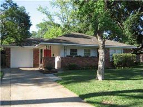 2nd image of 4706 Viking Dr
