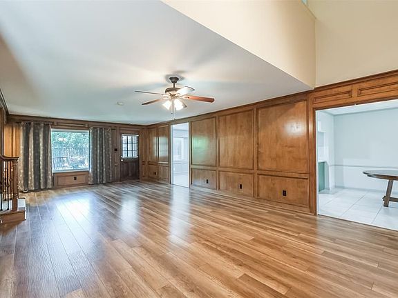 5th image of 206 Laxton Ct