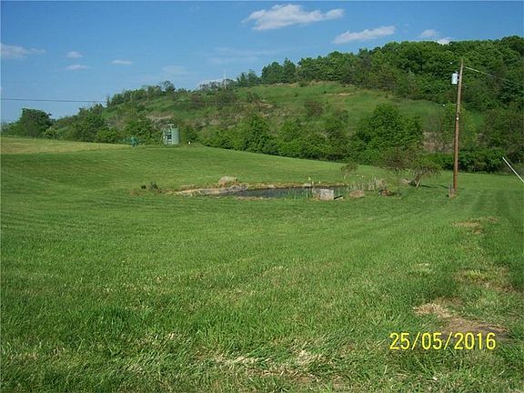 2nd image of 124 Off Track Ln