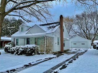 363 Overlook Blvd, Struthers, OH 44471