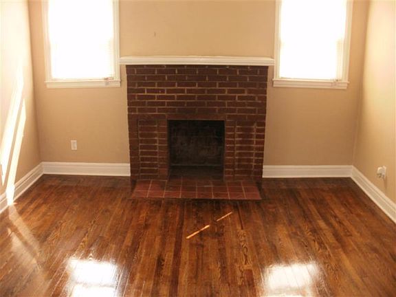 2nd image of 854 E Loudon Ave