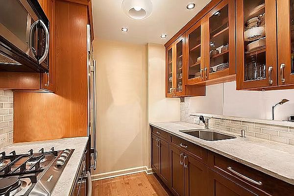 1st image of 225 W 83rd St APT 5P