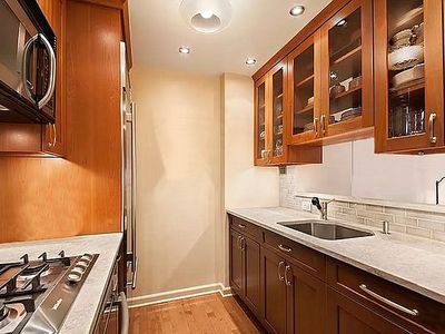225 W 83rd St APT 5P, New York, NY, 10024