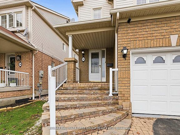 2nd image of 32 Samandria Ave