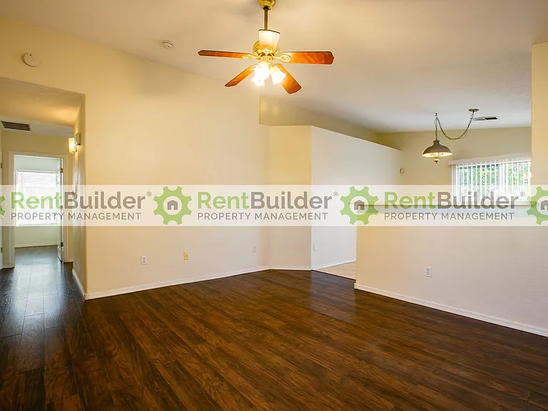 5106 Park Ridge Rd NW — Photo 3