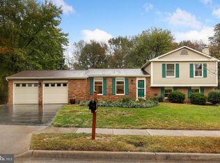 7207 Sterling Grove Dr, Springfield, VA 22150