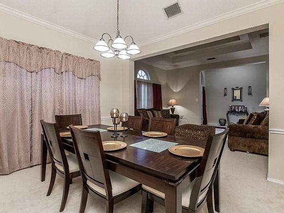 5th image of 721 Claire View Dr