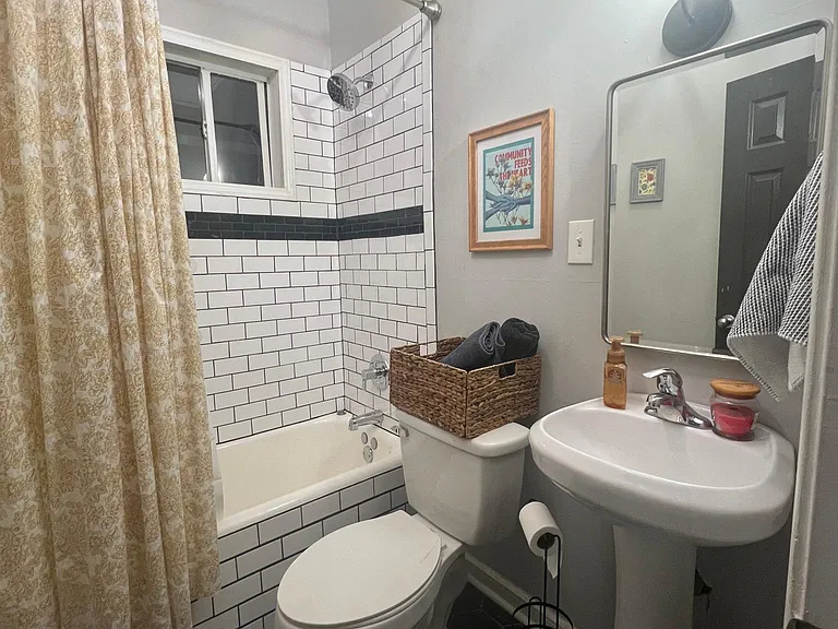 1524 Melrose Dr SW — Photo 12