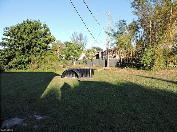 5th image of 27801 Kelly Dr
