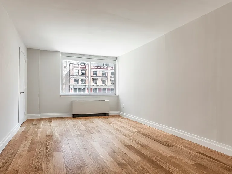 776 6th Ave #11A — Photo 1