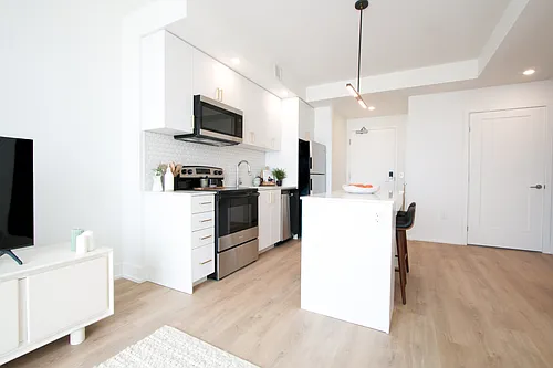 2070 Scott St Photo 1