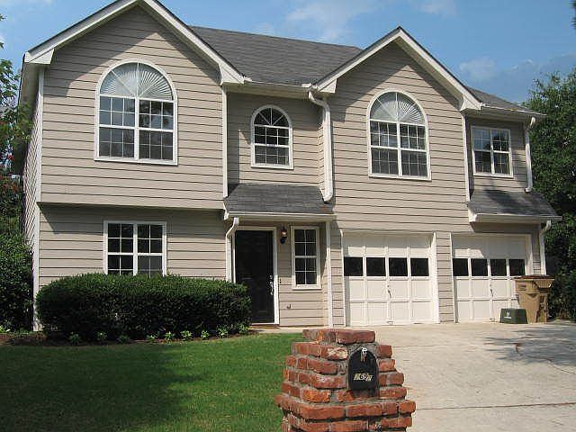 1st image of 2692 Piedmont Oak Dr