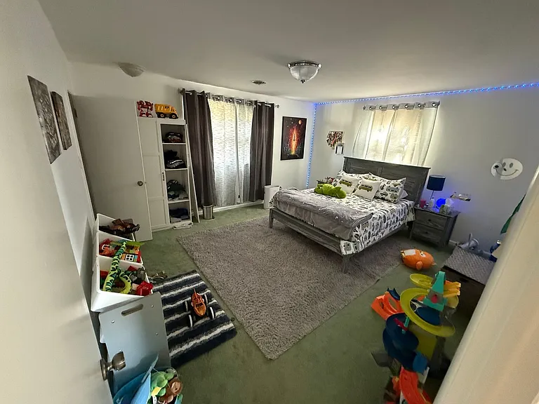 1613 Mayflower Ln — Photo 24