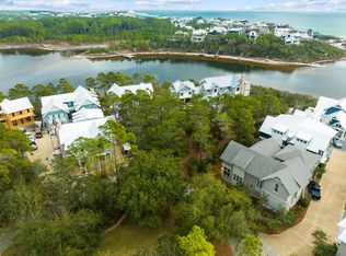 8-8 Sinclair Ln, Pt Washington, FL 32459