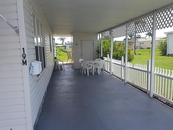 3rd image of 12651 Seminole Blvd Lot 19M