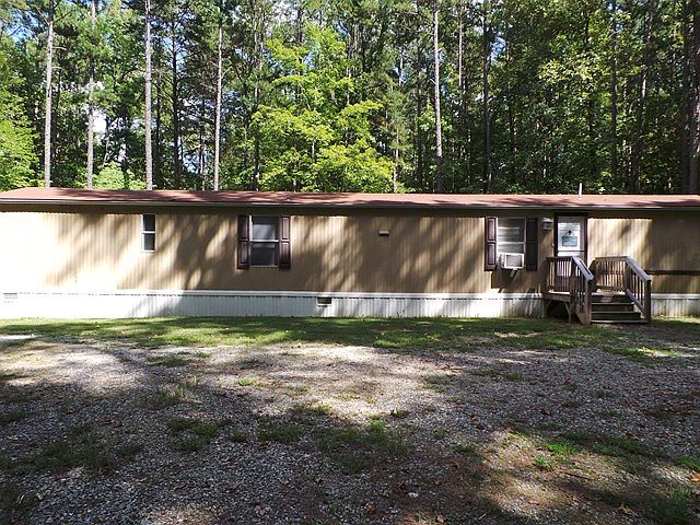1st image of 124 English Ln