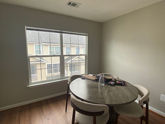 5th image of 11312 King George Dr #3