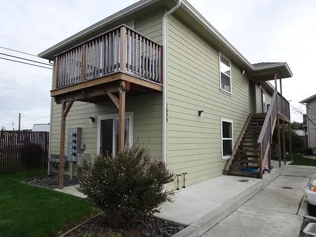 1655 Margo Ln #C — Photo 5