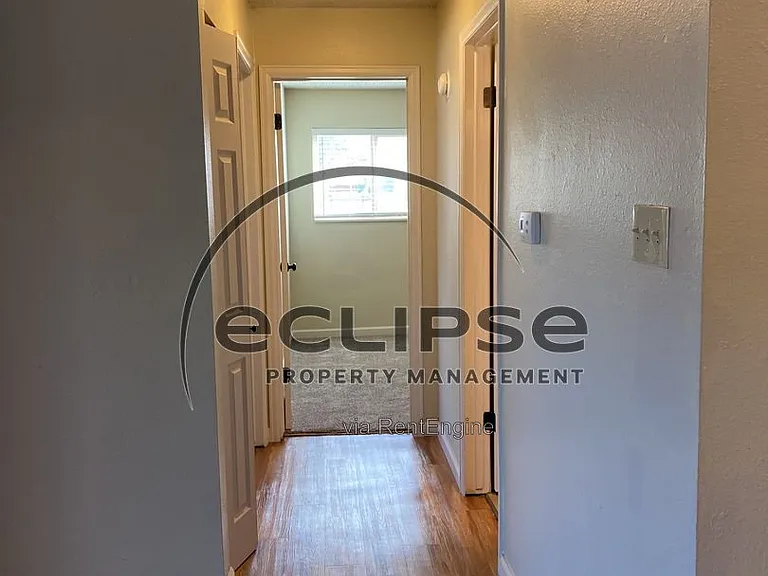 512 Bell Ct #B1 — Photo 8