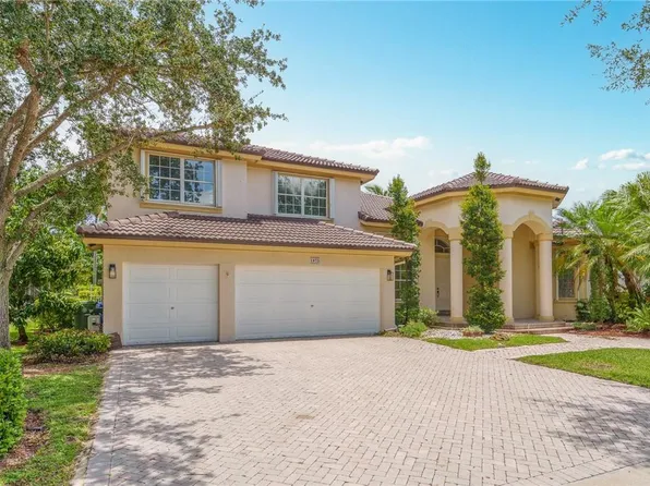 1875 NW 167th Avenue, Pembroke Pines, FL 33028