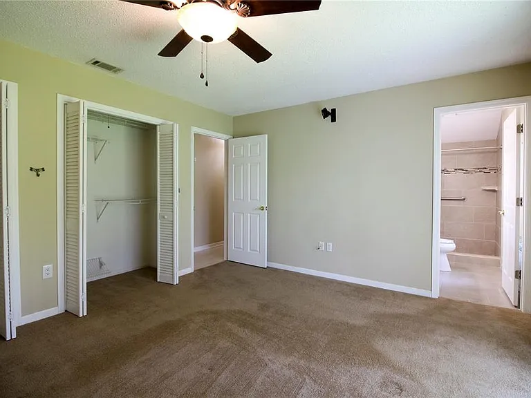 1311 Glenview Ln — Photo 20