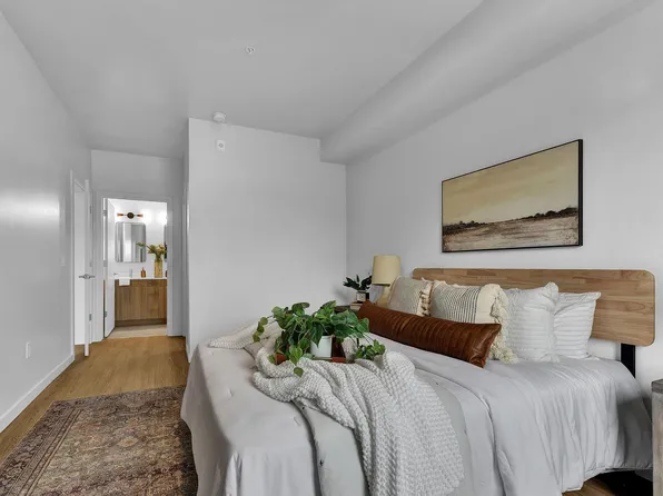 The Betty Apartments