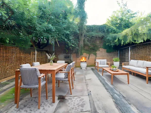 248 Melrose Street image 9 of 9