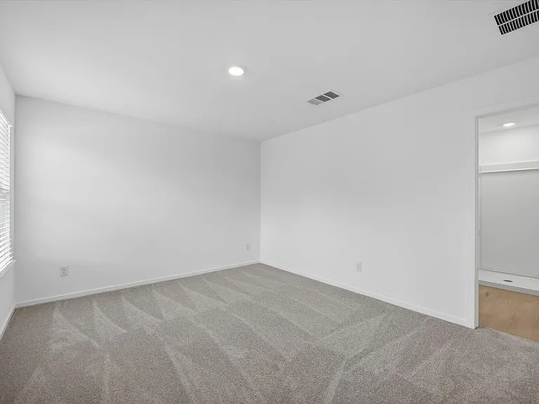 2509 Guineas Ln — Photo 8