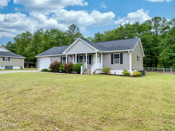 125 Arlee Drive, Hamlet, NC 28345
