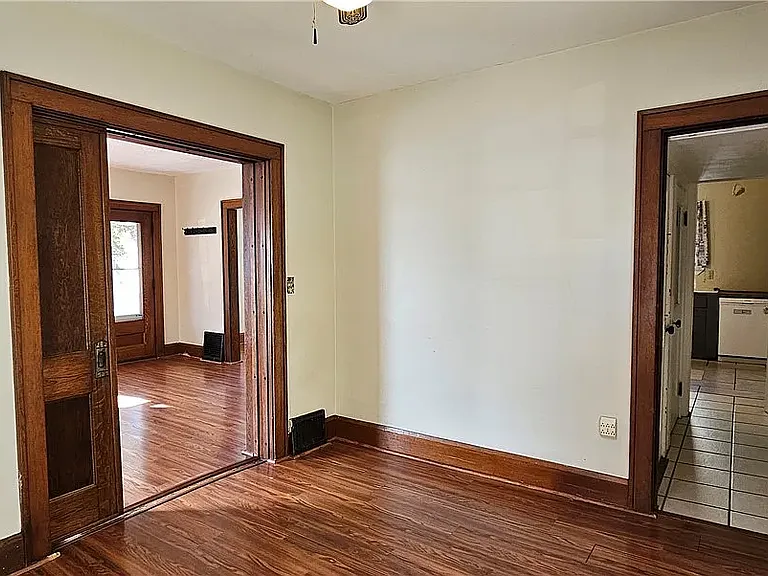126 W Prospect St — Photo 5