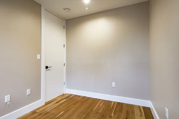 Rented by Brooklyn Group | media 22