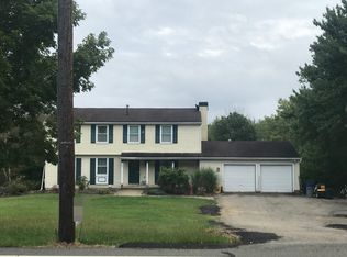 808 Rockport Rd, Hackettstown, NJ 07840